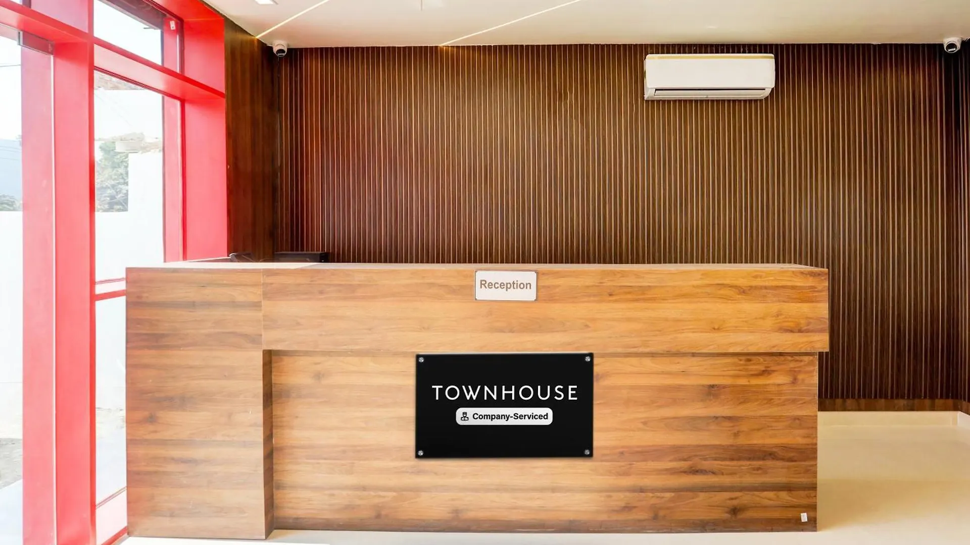 ***  Super Townhouse Balua Road Pahadiya Hotel Varanasi India