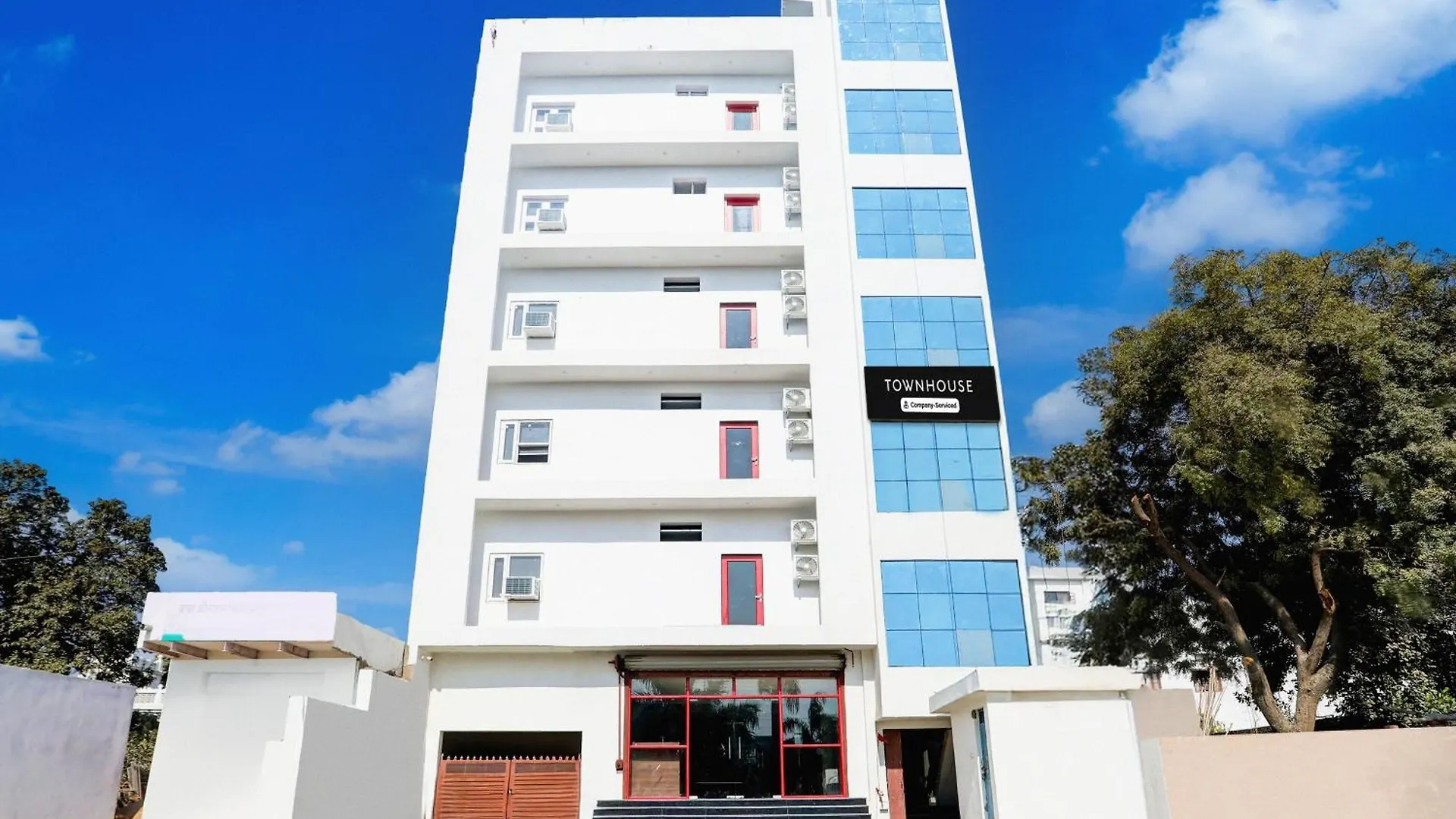 Super Townhouse Balua Road Pahadiya Hotel Varanasi