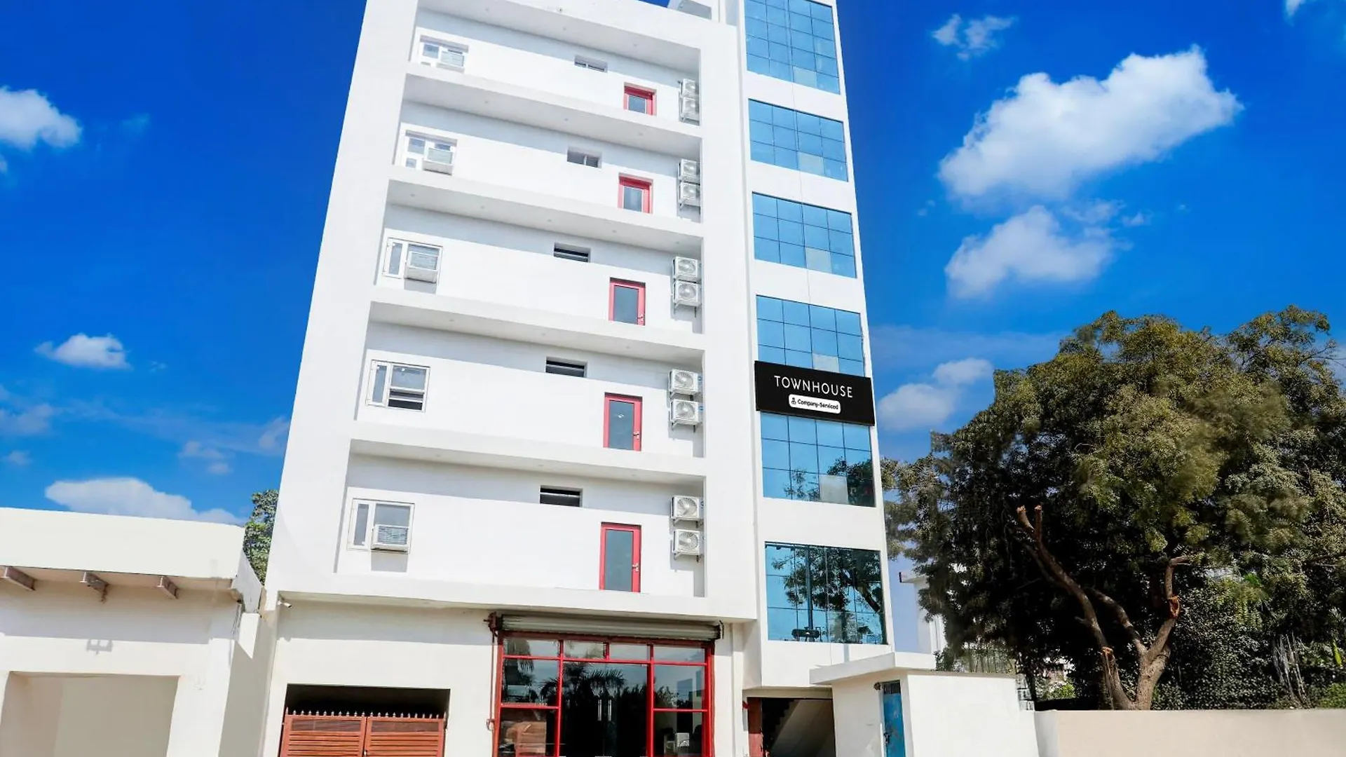 Super Townhouse Balua Road Pahadiya Hotel Varanasi